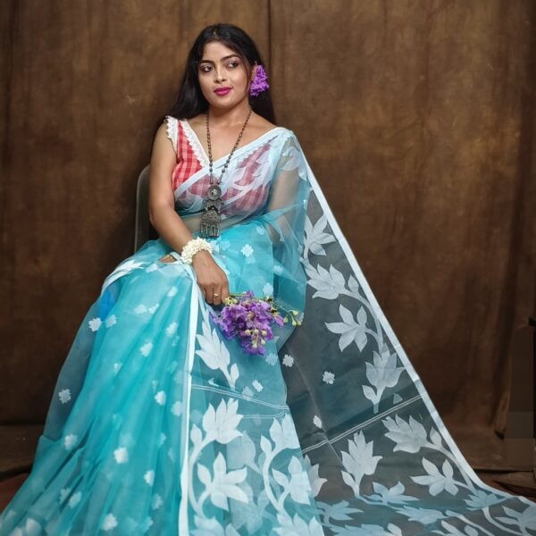 Best Quality Pata Kalka Moslin Saree With B.P. 