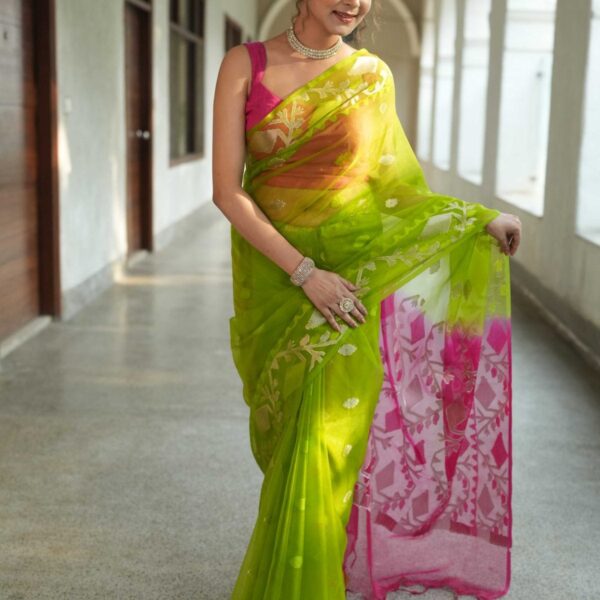 Best Quality Moslin Saree With B.P.